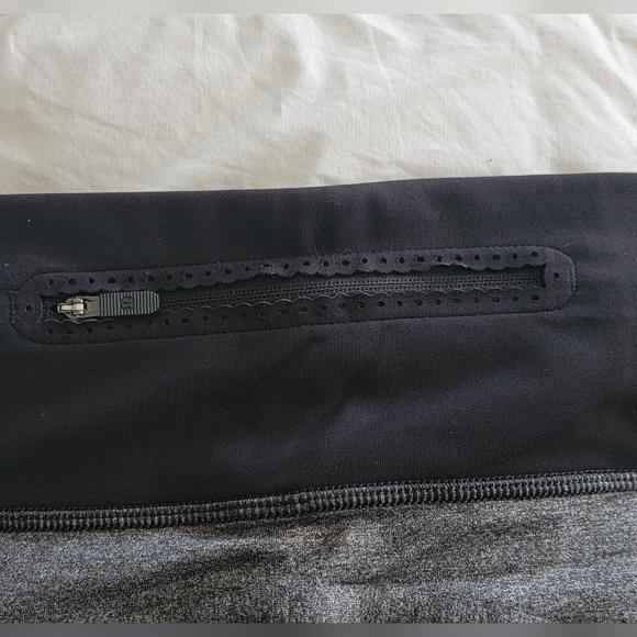 Lululemon Leggings Size 6 - Picture 7 of 7